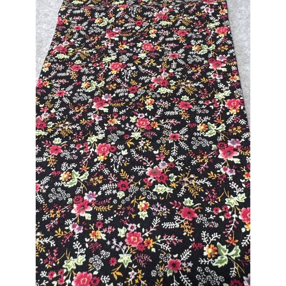 Concord Fabrics 25th Anniversary Special Edition Country Florals Fabric 19x22" - Picture 1 of 5